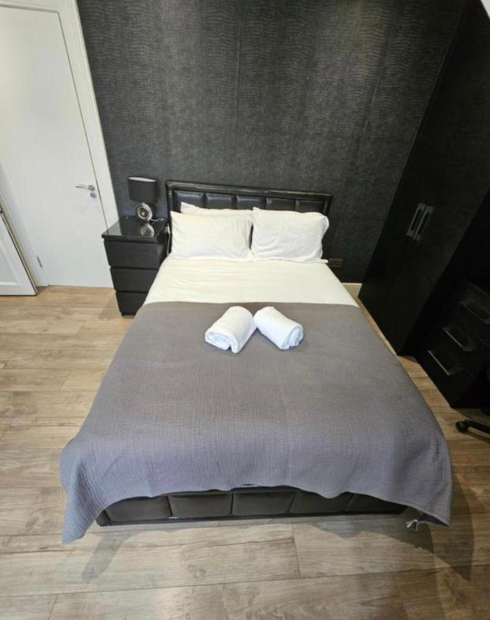 Luxury Double Room With Private Bathroom Edimburgo Esterno foto